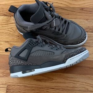 Men Jordan Spizek low size 7.5